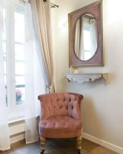 Le Merlot Du Marais Apartament