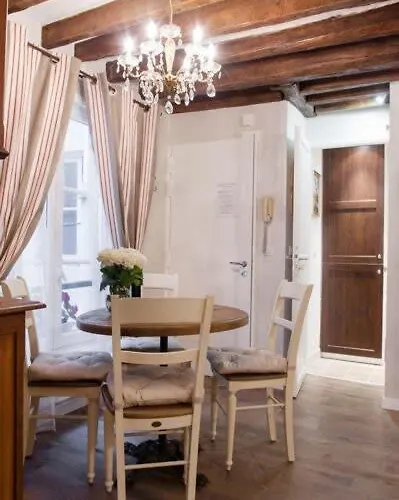 Le Merlot Du Marais Apartament Paryż