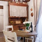 Le Merlot Du Marais Paris