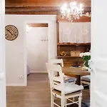 Le Merlot Du Marais 파리