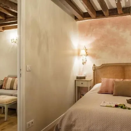 Апартаменты Le Merlot Du Marais *