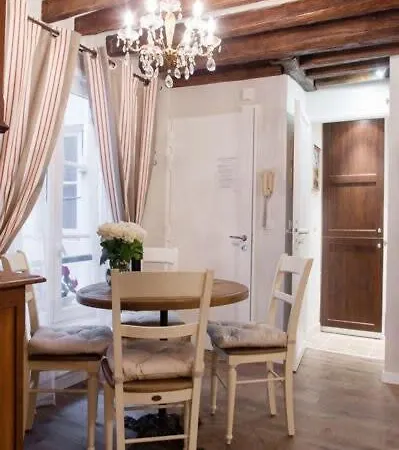 Le Merlot Du Marais Apartamento París