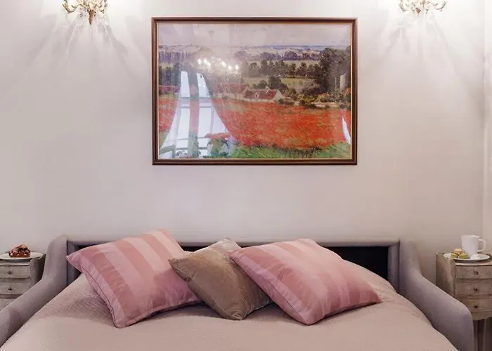 Le Merlot Du Marais Apartment *